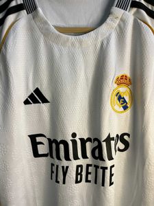 Real Madrid 2022/23 Jersey