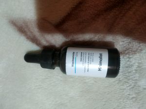 Minimalist Niacinamide Serum