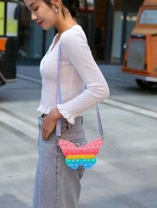 Sling Popet Bag