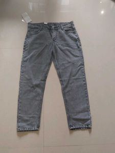 H&M Light Grey Jeans 32 Size
