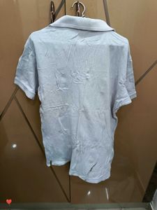 white collar tshirt