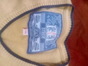 Stride Sweater - Casual Style