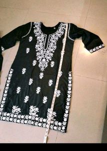 Chikankari Kurta Pant Set