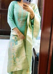 Women Green Festive Chanderi Silk Suit Set