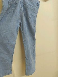 Light Wash Jeans