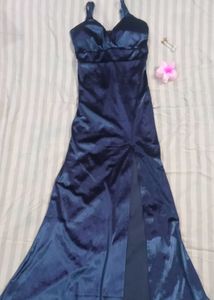 Elegant Navy Blue Maxi Dress with slit at the leg