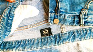 W-COCOHO Denim Jeans