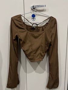 eyebogler crop top