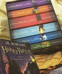 Harry Potter bookset by J. K. Rowling (7 books)