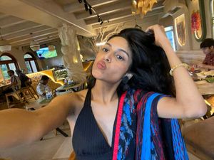 (Can Bargain)Backless Top And A Saree Combo