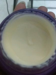 30rs Off... Ayuga New Kashmiri Saffron Moisturizer