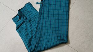 Checks And Red Saree Combo