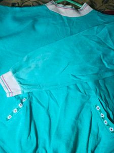 Women blue sweatshirt