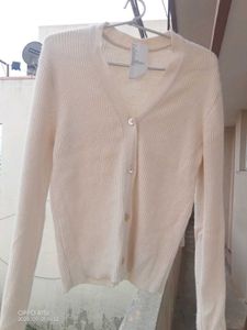 China Imported Cream Cardigan