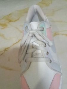 Trendy Casual Shoes