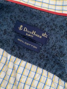 Men&#39;s Checkered Button-Down Shirt