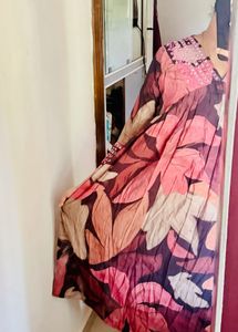 Floral Pattern V Neck Kurta