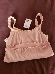 H&amp;M Lace Trimmed Crop Top/ SIZE-M