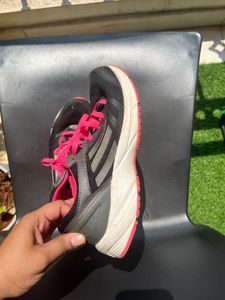Orignal Adidas Shoes In Size 36 Black And Hot Pink