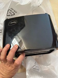 Brand New Toaster - Pigeon - 7 Level Time Adjust