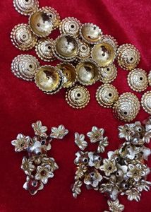 80 Pc Golden Cap Beads For Art