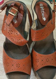 Girls heels