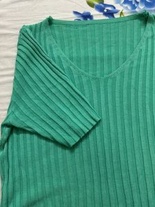 Green Ribbed Crop Top