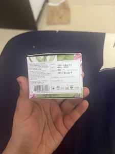 Sadhev Ayurvedic Under Eye Gel