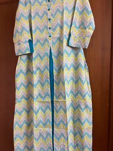 Avaasa Kurti L Size