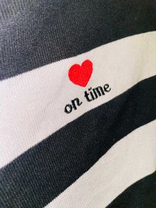 &#39;ON Time♥️* a cute printed t-shirt
