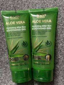 Wow Skin Science Aloevera Hydrating Gel Pack 2