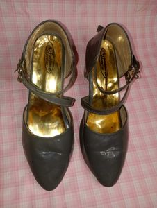 Women&#39;s Black Heel