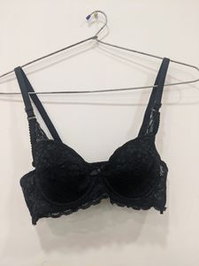 Price Drop Black Beautiful New Bra