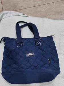 Used Hand Bags But Looks Pretty