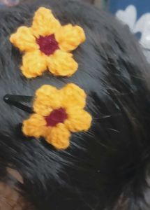 Sunflower Hair Clips (Set of 2)