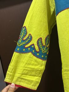 Thread Patch Work Kurta Set