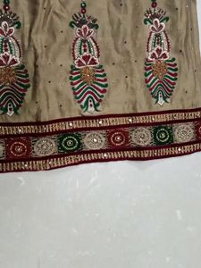 Rich Stylish Kurti For Ladies..