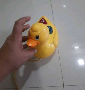 Battery Operated Pull Along Musical Duck