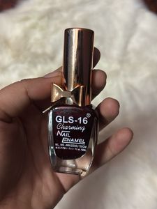 Nail Polishe