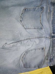 Light Wash Straight Leg Jeans