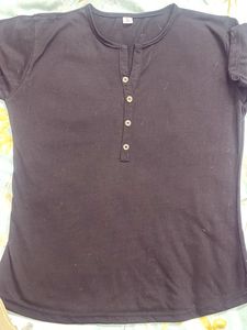 2 Tshirt L Size Casual Wear