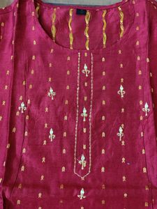 Red Embroidered Kurti Is Very Beautiful ❤️