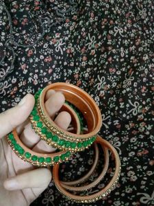 Green Bangle Set That Goes With Any Outfit ✨