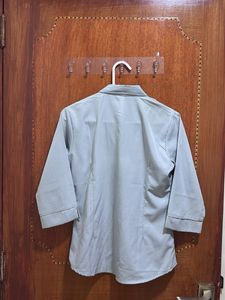 Stylish Women&#39;s shirt