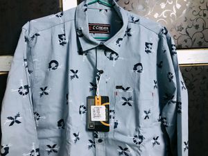 Printed Coller Shirt Like New