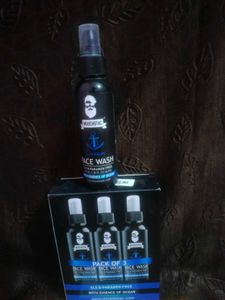 MUUCHSTAC Ocean Face Wash