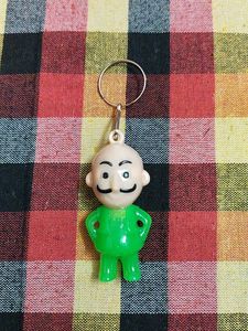 Cute Cartoon Keychain Set 🧸✨