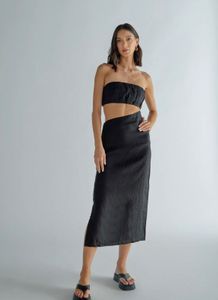 Chic Cutout Midi Dress