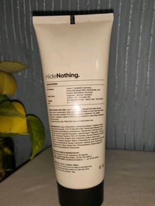 Minimalist Sunscreen SPF 50 PA++++ (50% Left)