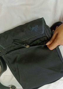 Baggit Crossbody Bag